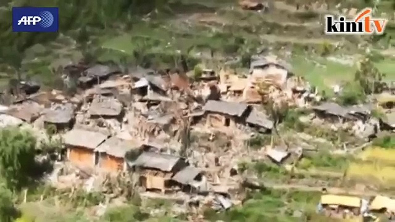 Quake-hit Nepal appeals for aid to rebuild country