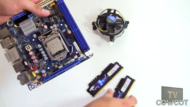 [Cowcot TV] Montage Configuration Mini ITX i5 3570/DH77DF/HD7870/Elite 120