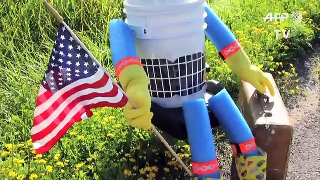 Vándalos destruyen a robot “autoestopista” en EEUU