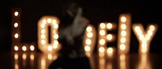 Chris Young - Lonely Eyes