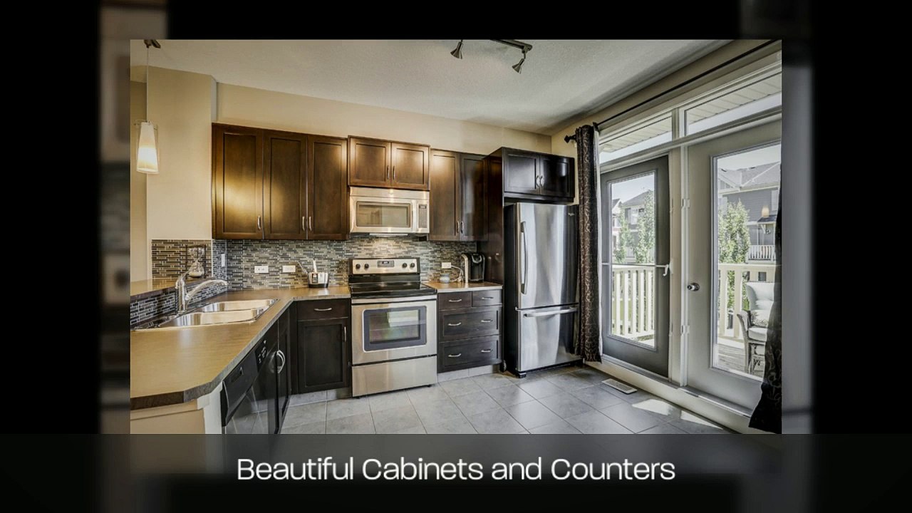 Townhouse For Sale 168 Evansview Gardens NW