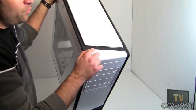 [Cowcot TV] Présentation boitier NZXT Switch 810