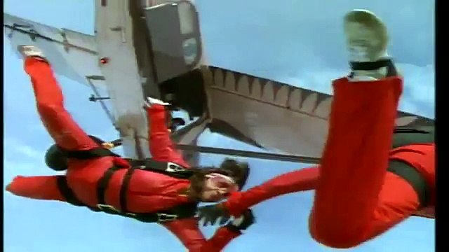 Motley Crue Kickstart My Heart HQ 480p