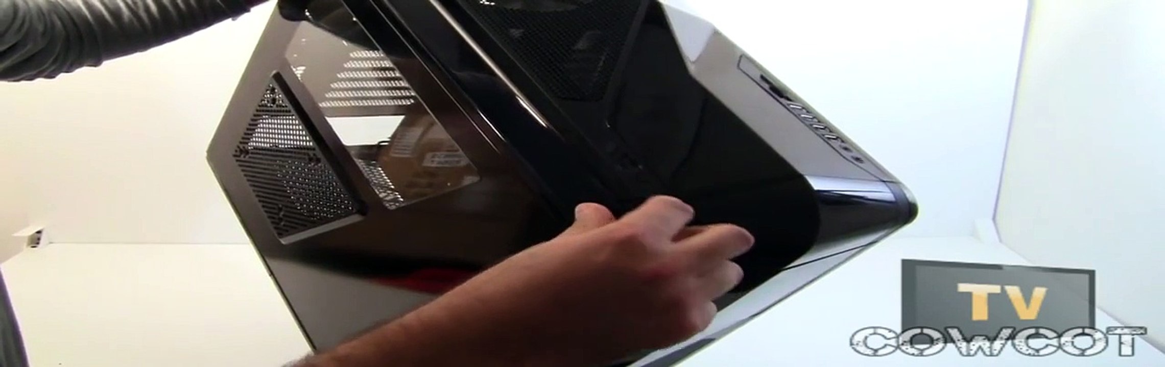 [Cowcot TV] Présentation boitier NZXT Phantom 410