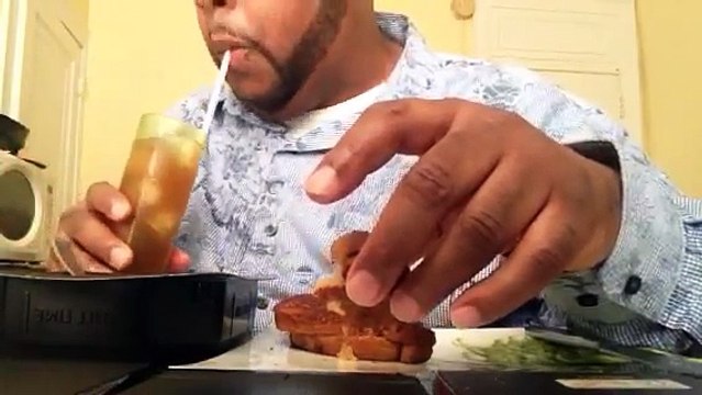 Eating ASMR - Garlic Herb Grilled Cheese and Japanese Noodles