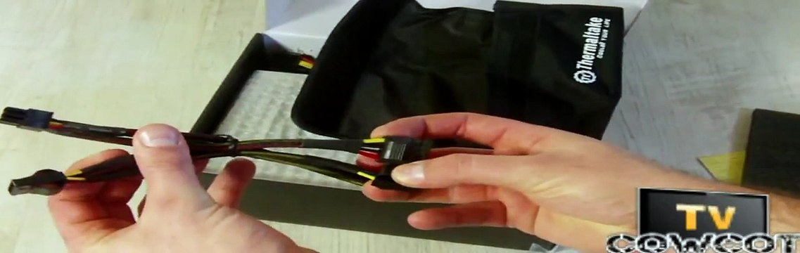 [Cowcot TV] Déballage alimentation Tt ToughPower 575 w