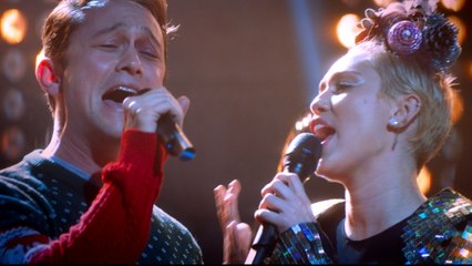 Seth Rogen and Joseph Gordon-Levitt in The Night Before