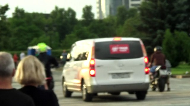 Мотоциклист поехал от Поклонной Горы до Владимира(Музартерия)