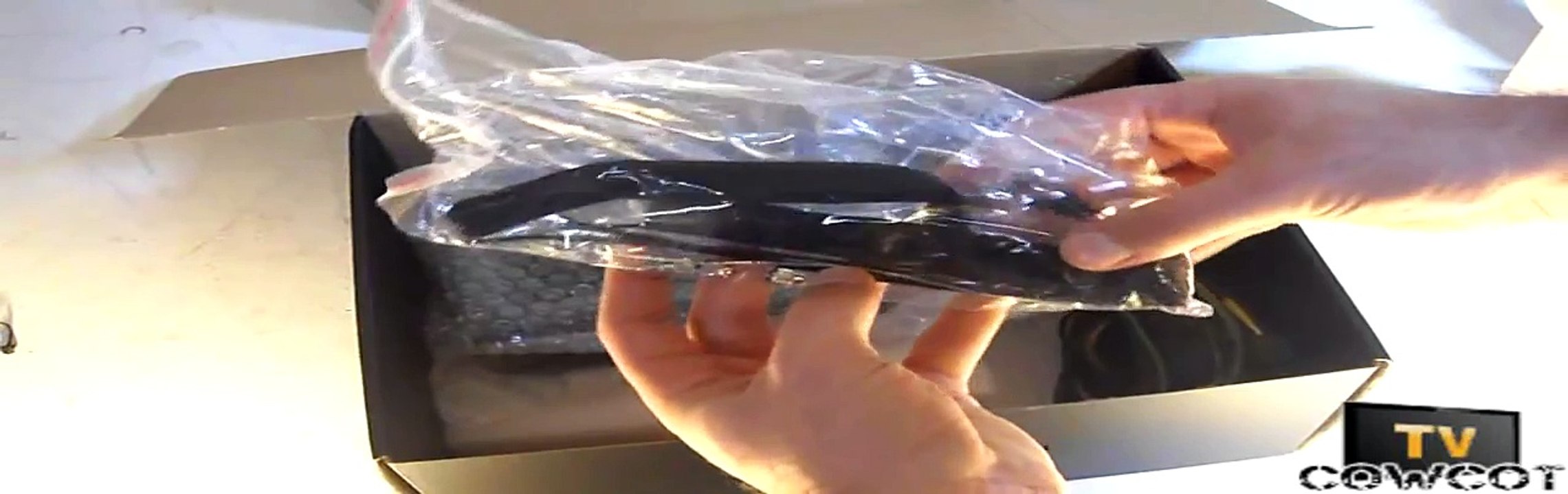 [Cowcot TV] Déballage alimentation Silverstone STRIDER PLUS