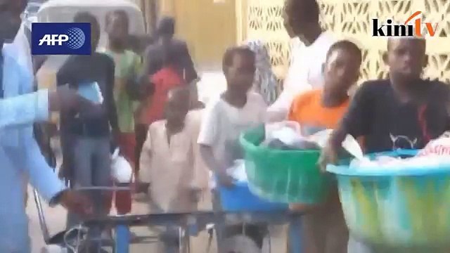 Nigerian Muslims observe Ramadan with free meals