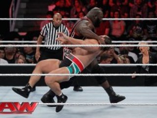 Mark Henry vs. Rusev- Raw, Aug. 3, 2015