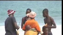 Plage de Bassam, dimanche de Pâques