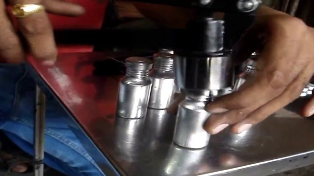 may xiet nap chai thuoc thu y, máy viền nắp chai lọ vắc xin, máy viền nắp nhôm lọ thuốc tiêm