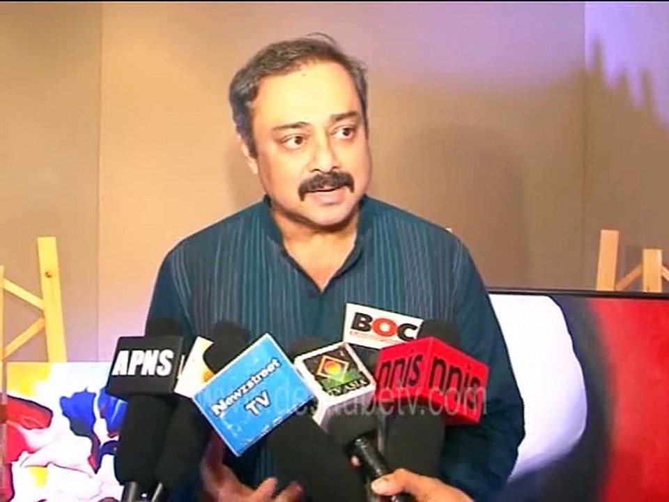 Actor Sachin Khedekar Appreciates The Painting Exhibition "Nurture Nature" By Sarbani Bhattacharya