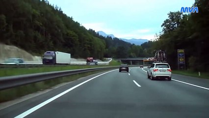 Fahrt von Deutschland nach Österreich  A93 / A12 Richtung Innsbruck