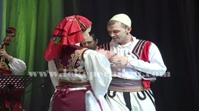 Leke Pecnikaj Recitali 02 (Potpuri kengesh Tropojane)