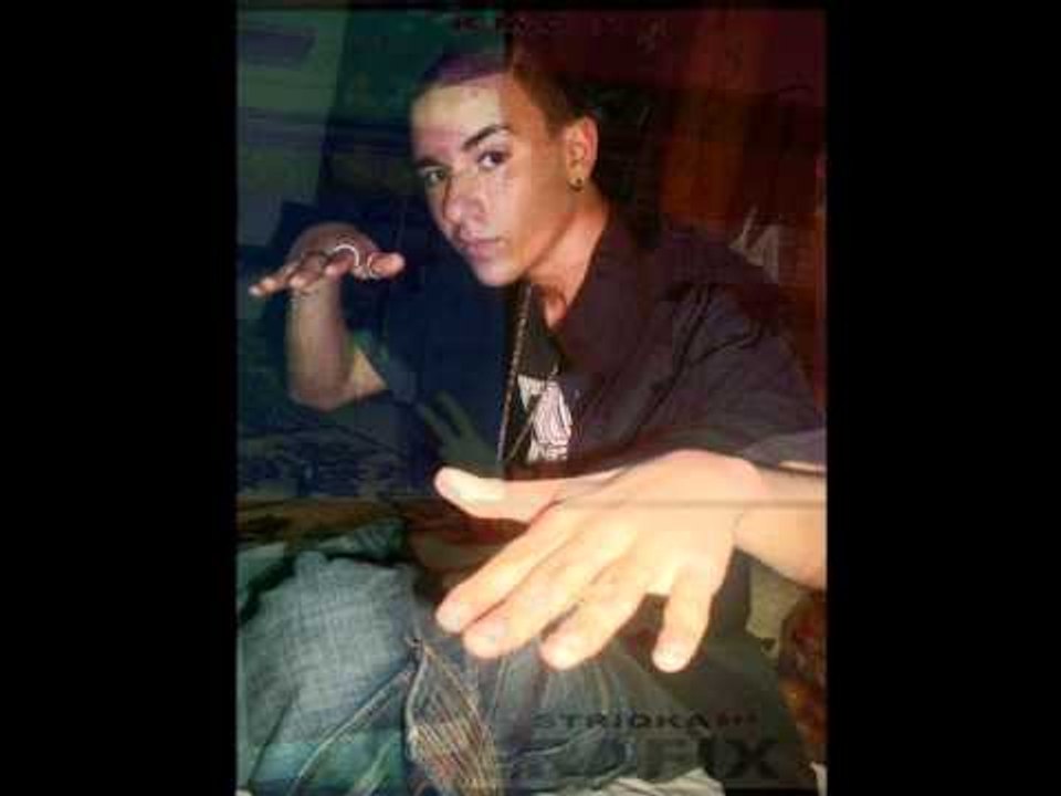 Grafix ft Fidos - Like Me (STRIQKA) 2011.wmv