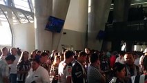 Largas filas para las chelas en el nuevo estadio de Rayados