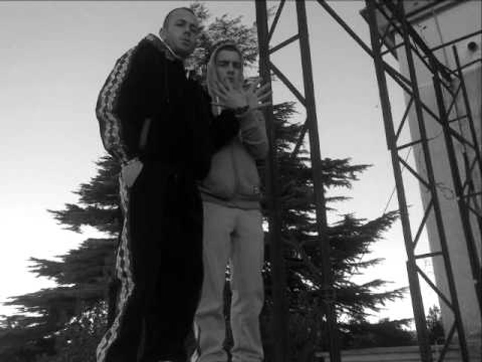 Doppio-O Ft. Çartani Ft. Albboy & J.K.N -  Krejt Don Me Kan Triumfues ( Red & Black Prod )