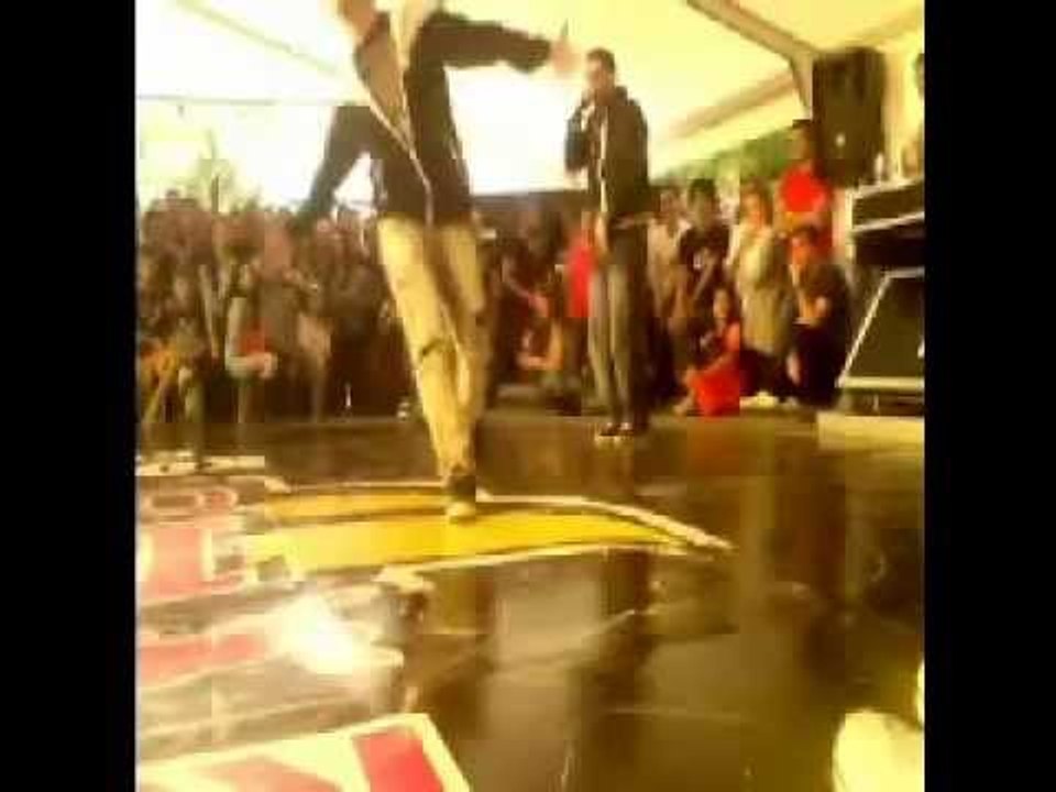 Alban Boogie - Red bull BC one Cypher kosovo 2012