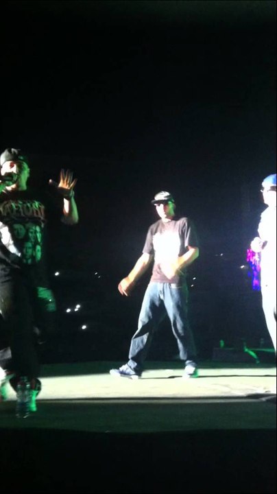 Unikkatil - Inat (Dikush) feat. DMC & Kobra -  Live ne Prishtine 15 Korrik 2012