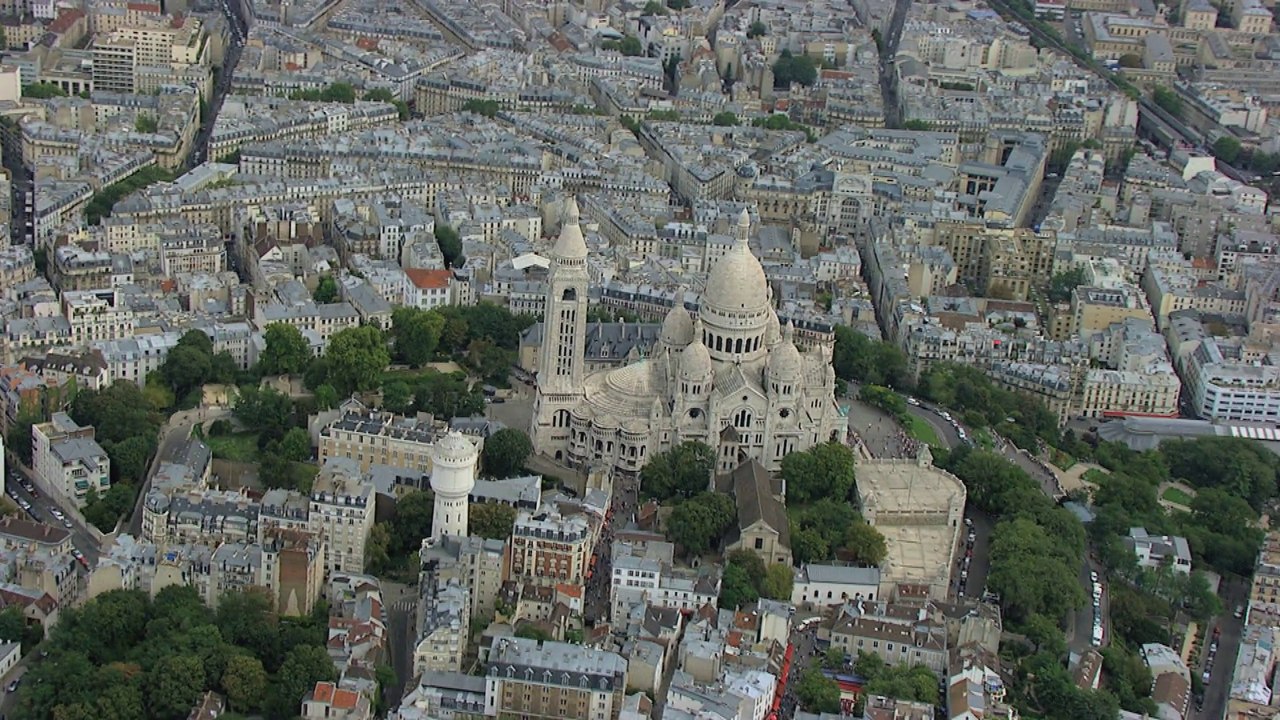 Up! On the roof of Paris - Teaser