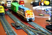 Testing 4 DCC trains in the same track