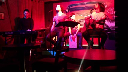 Grupi Lynx - Eshte per ty kjo melodi (Unplugged, Tirana Rock)