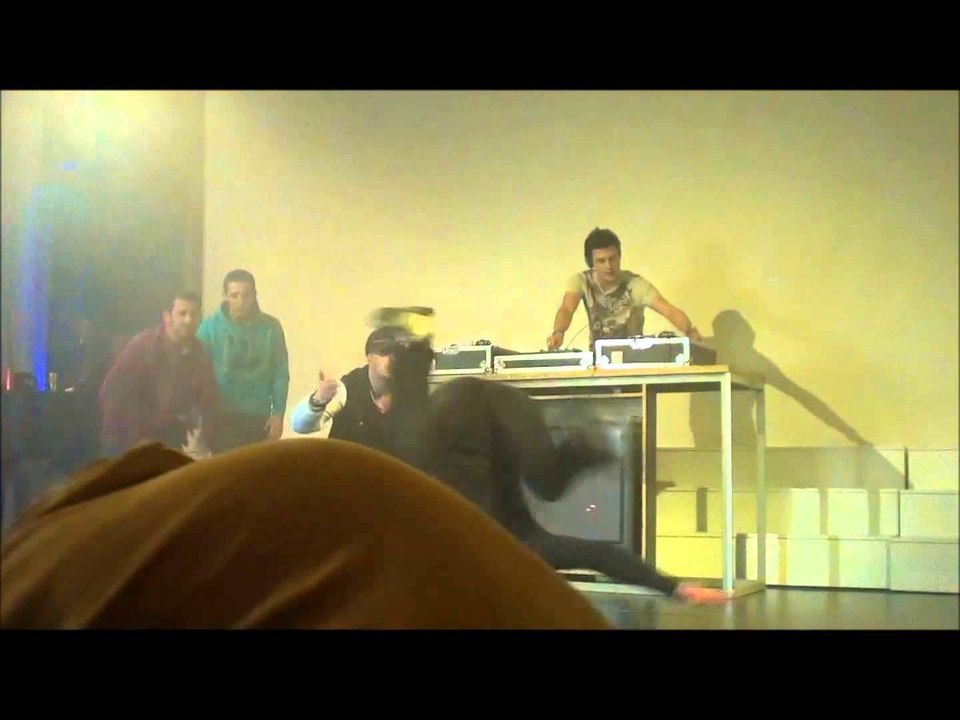 bboy saddy -crazy headspin