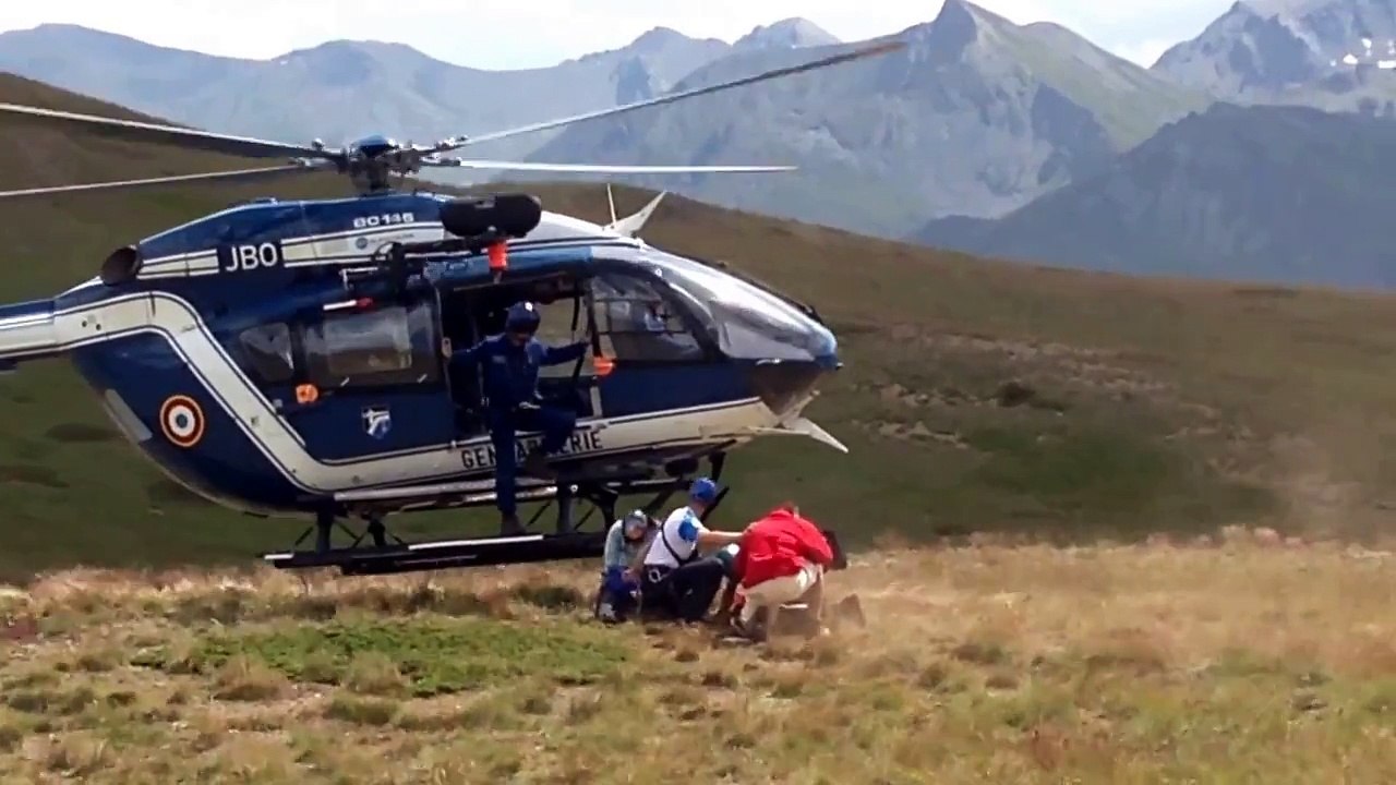Rescue by Helicopter of Gendarmerie Claviere-Montgenevre