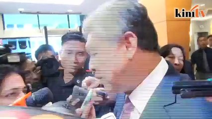 Pembunuhan pelarian - darah di tangan pegawai M'sia