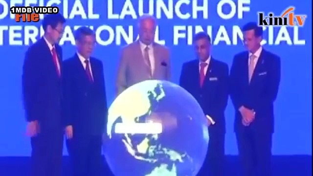 Mengarut berdiam hingga siasatan 1MDB selesai - Dr M