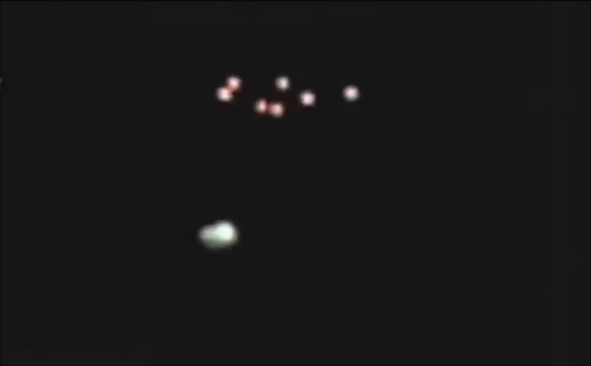 Ovni- Un imense vaisseau dans le ciel de Pampanga aux Philipines