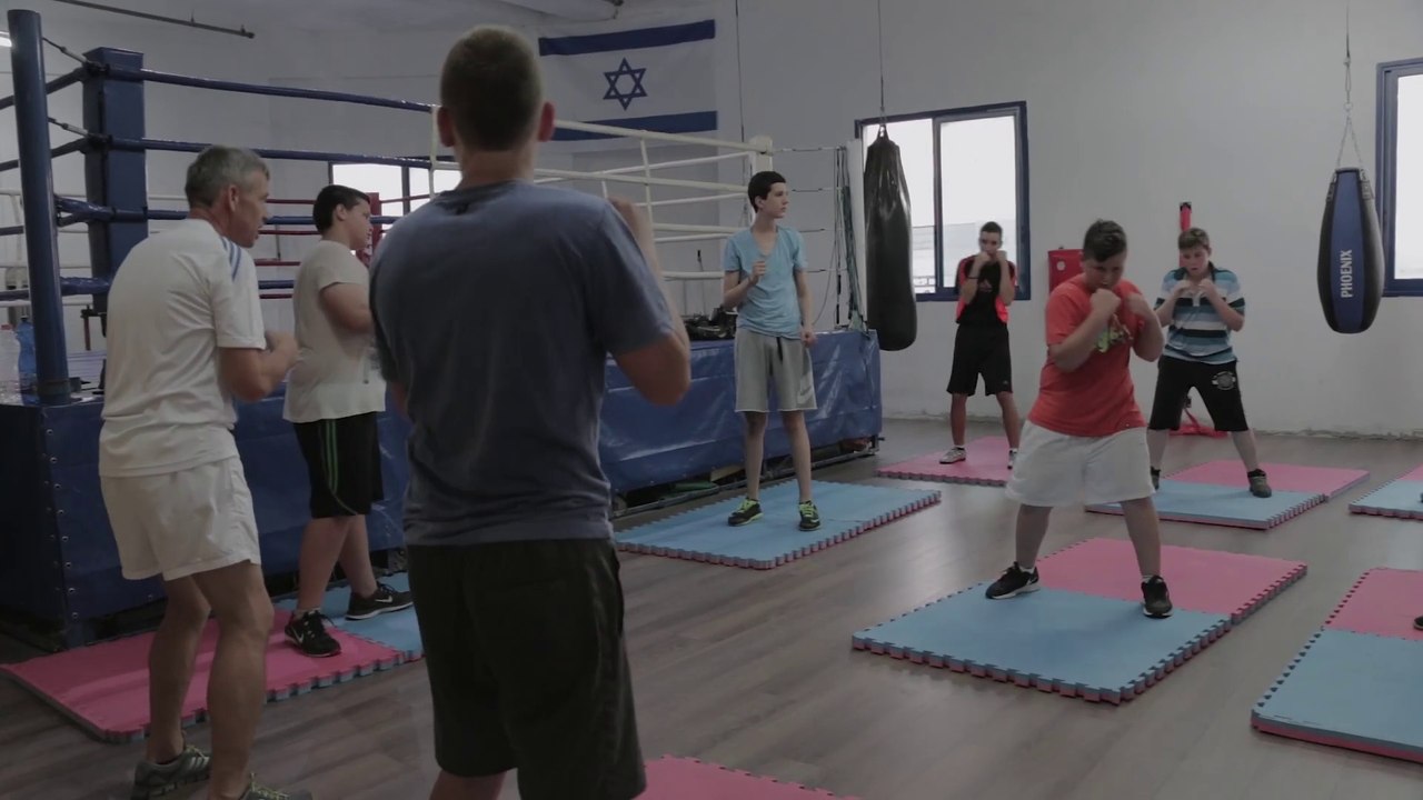 אימון איגרוף עם מאמן אנדריי סניגור - Boxing tra...