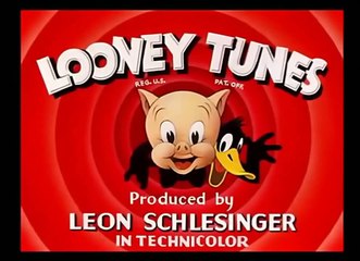 Daffy Duck in The Commando (1943) [HD].mp4