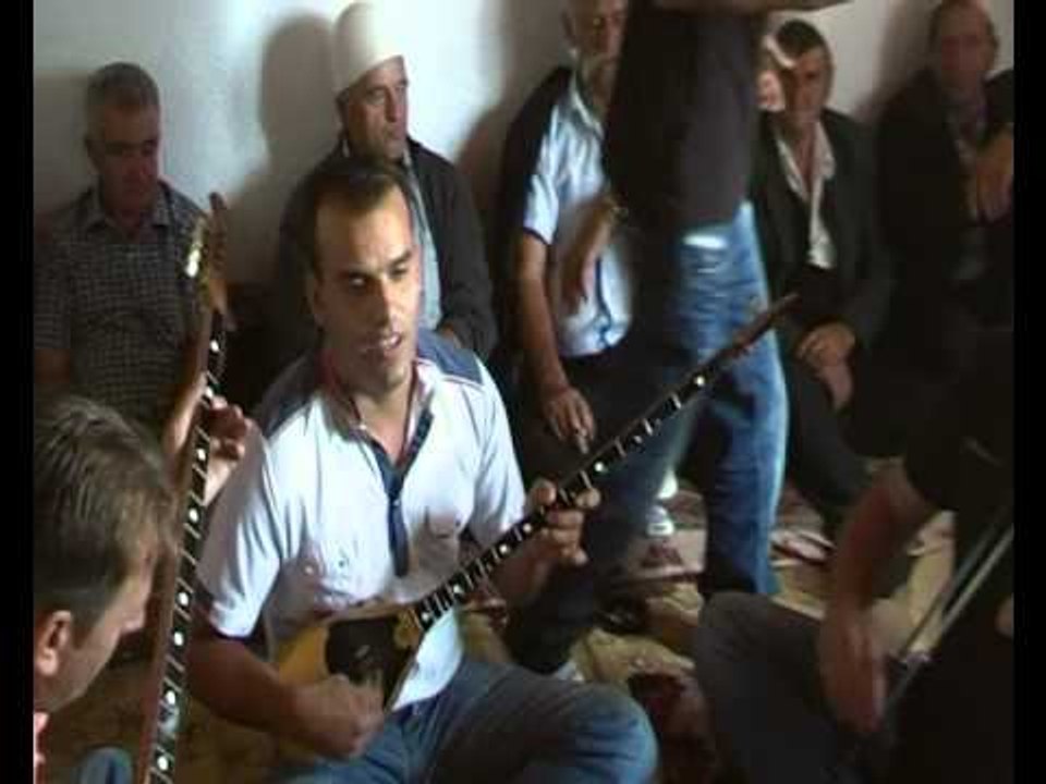 Agim Boka ne  dasem n jezerc 2012 kanga kundrat e zeza