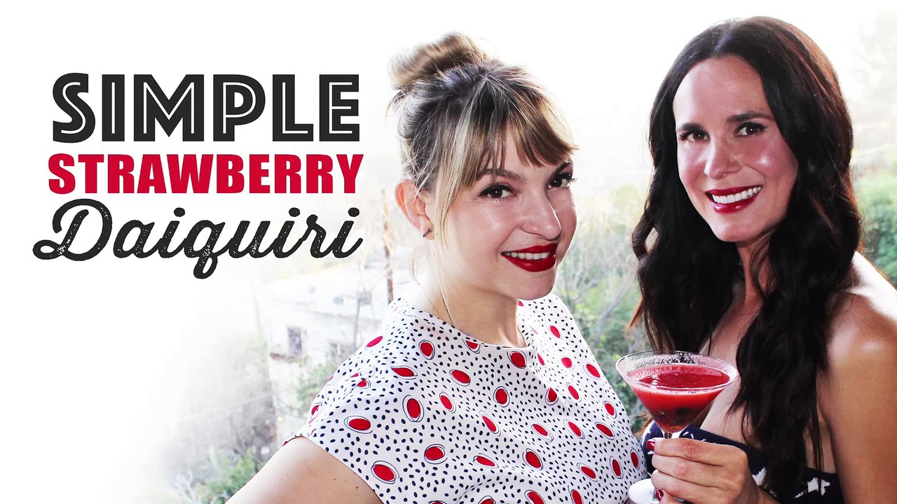 SIMPLE FROZEN STRAWBERRY DAIQUIRI RECIPE FROM BIT BY A FOX