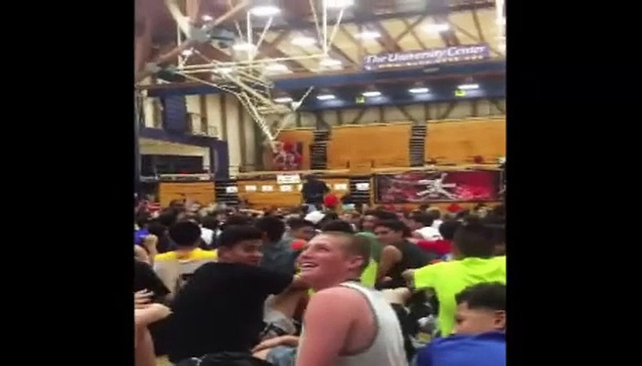 Un ado trolle Michael Jordan sur ses chaussures