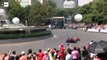 El piloto de Fórmula 1, Esteban Gutiérrez, exhibió su Ferrari F60 en México