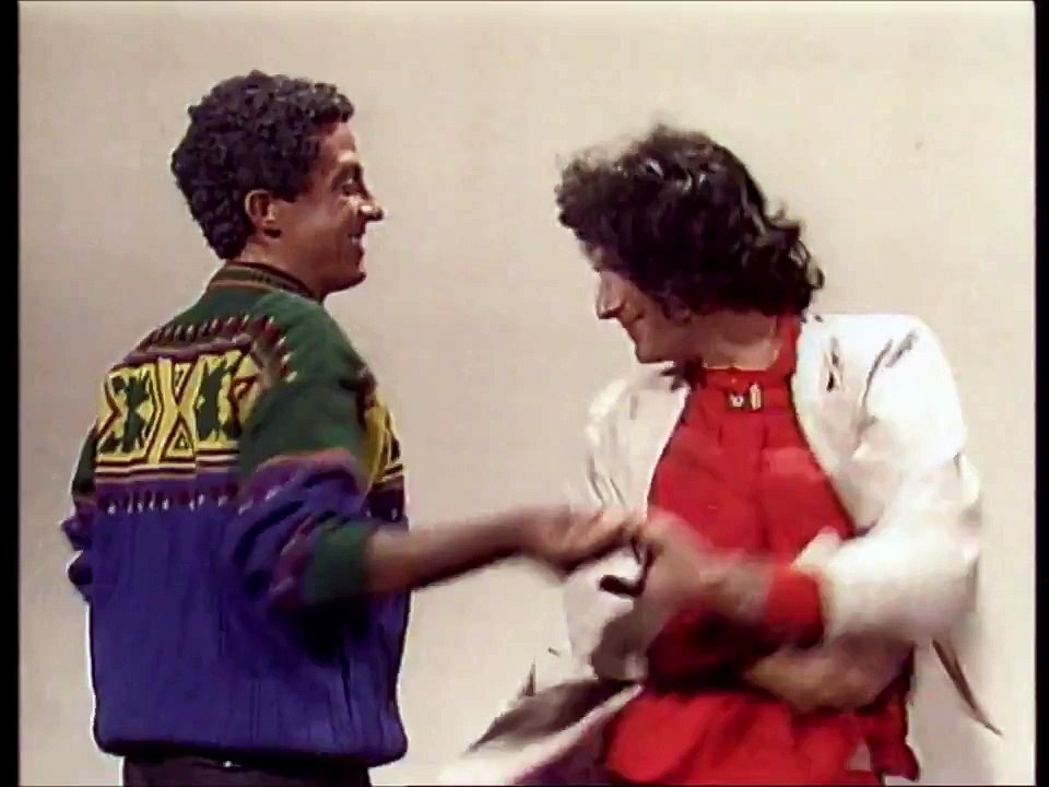 זהו זה - משפחת קוסבי (פתיח)