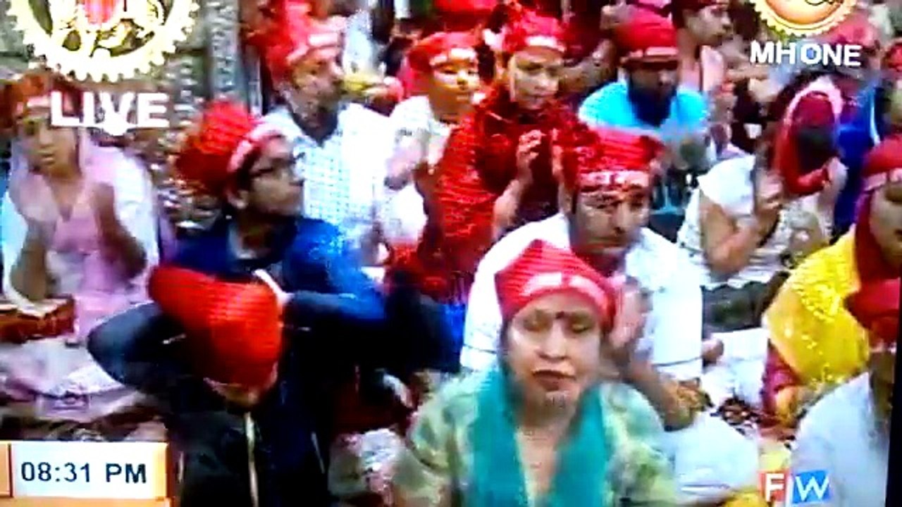 Live Aarti From Maa Vaishno Devi Ji – Mari Sherowali Maiya Re
