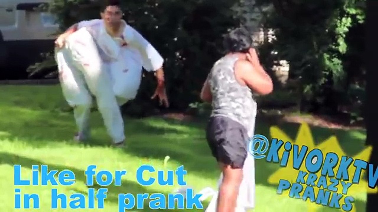 Bloody SCARE Prank in The HOOD