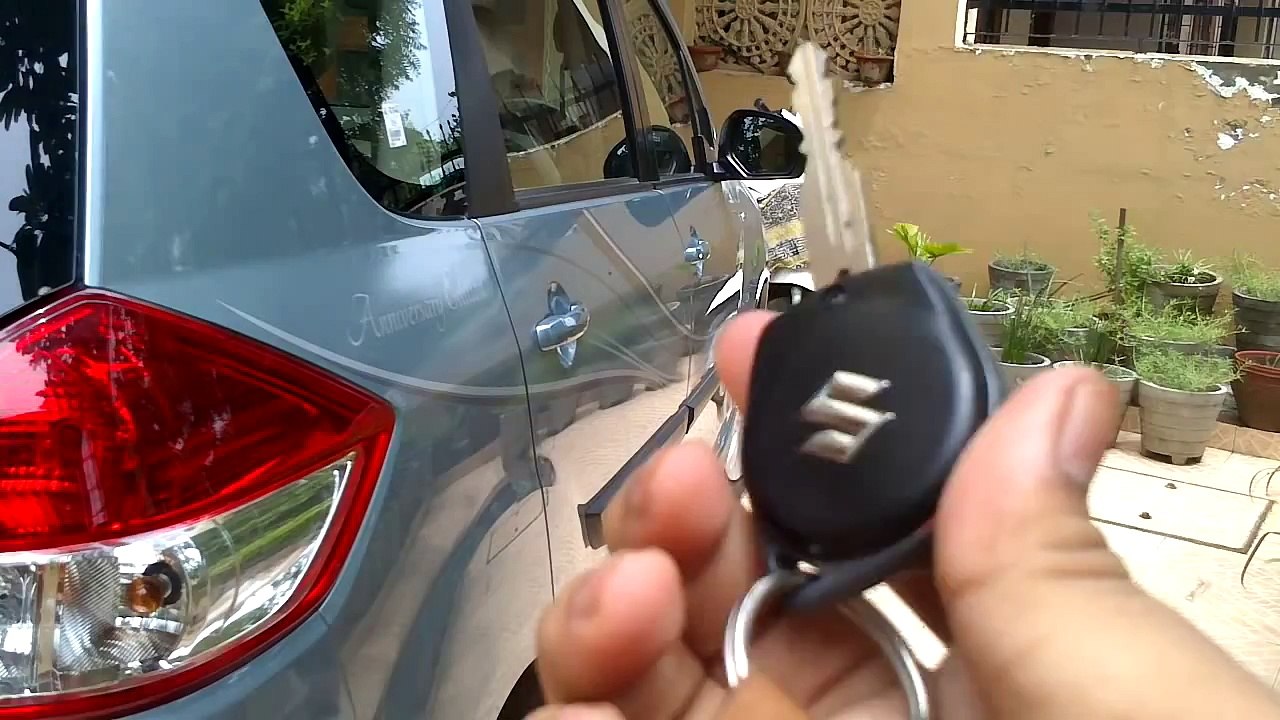 Maruti Suzuki Ertiga Feliz VXI (Green) Startup