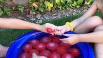 Balloon Bonanza 120 Water Balloons Freaky Fast! Pool Water Balloon Maker Video Globos de Agua