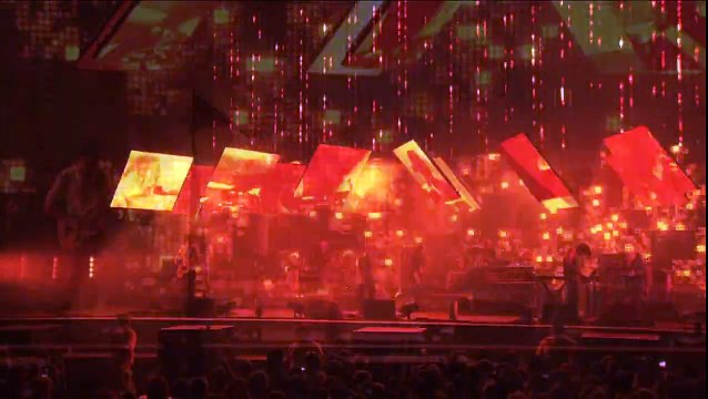 Radiohead - Lotus Flower (Live at Bonnaroo 2012)