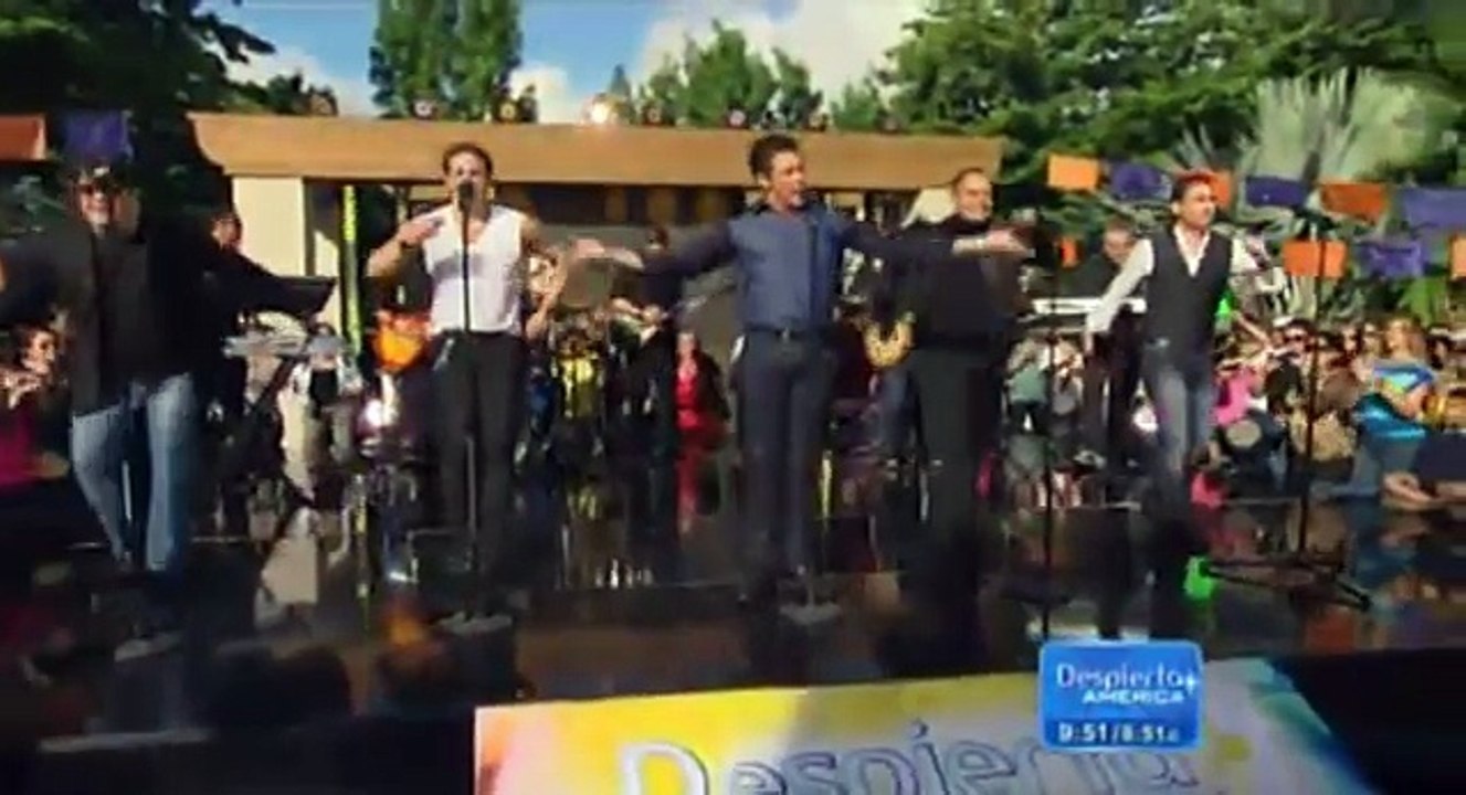 El Reencuentro Menudo en Univisión 2/11/12 - (8) "Y mi banda toca el rock"