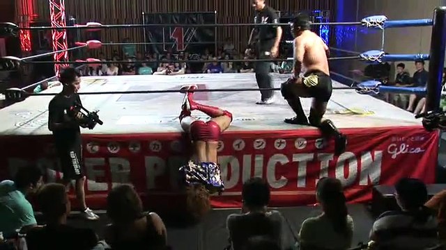 Yasufumi Nakanoue vs. Jiro “Ikemen” Kuroshio (Wrestle-1)