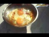 Adana Sıcağında Yumurta Pişirmek