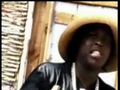 Fuckly Feat Perle Lama - Hee