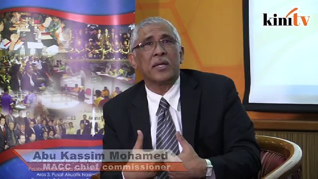 SPRM elak soalan siasat gaya hidup mewah Najib-Rosmah